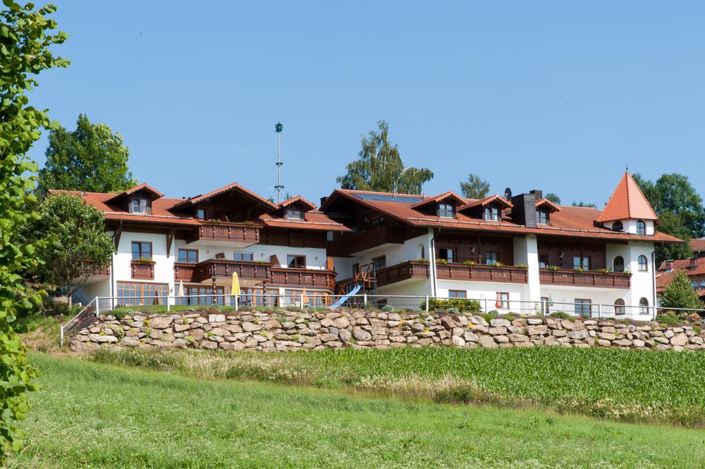 Wellness Ferienwohnungen Zellertalblick 드라흐젤스리에트 외부 사진